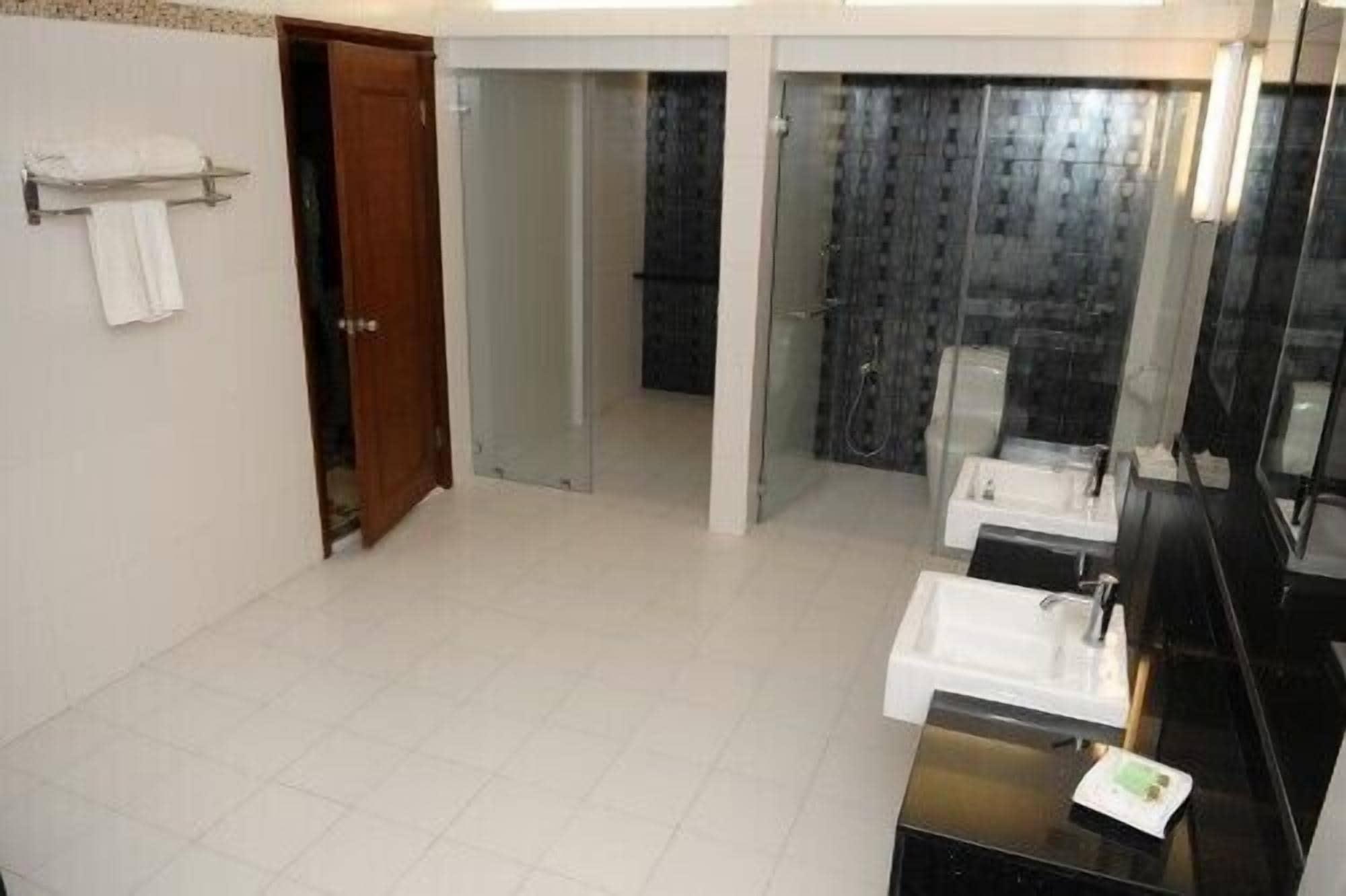 Hotel Seri Malaysia לאוואס מראה חיצוני תמונה