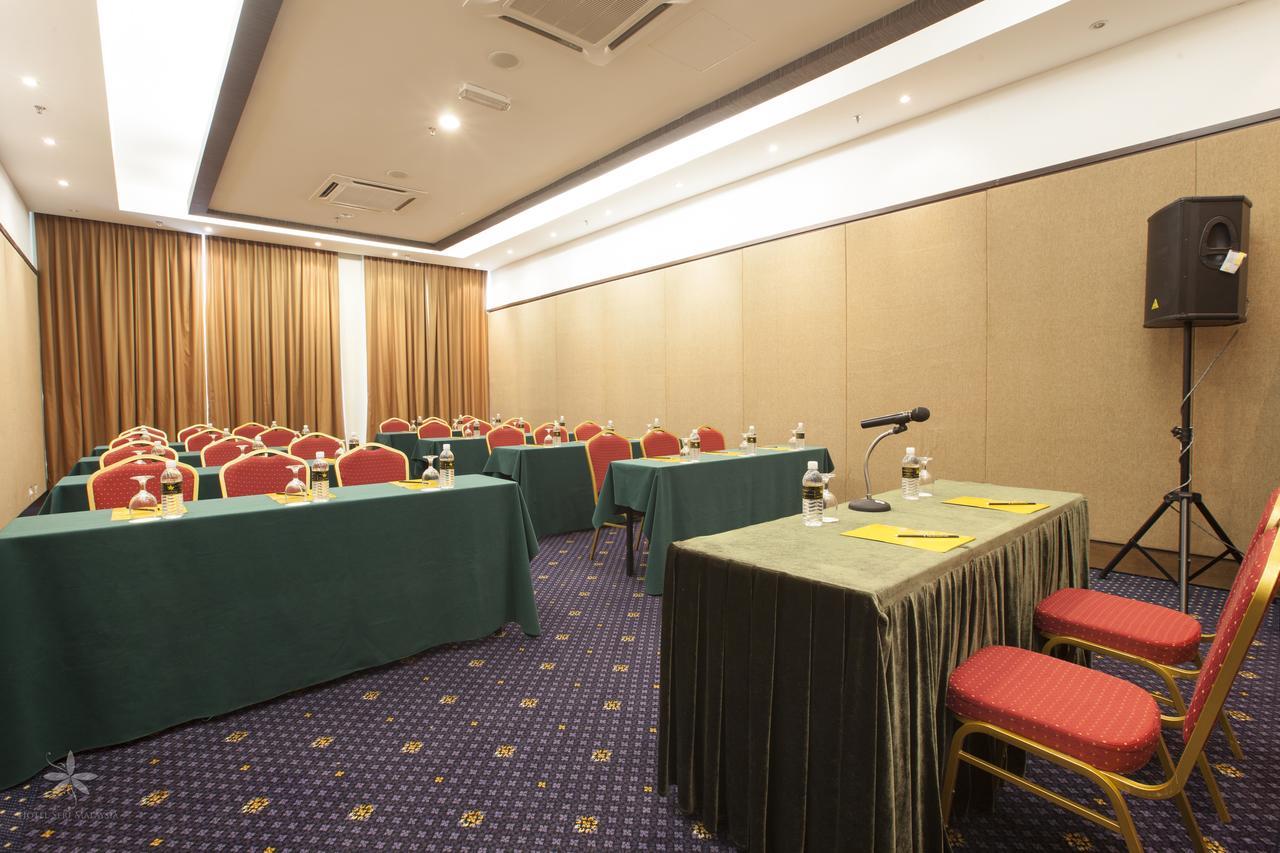 Hotel Seri Malaysia לאוואס מראה חיצוני תמונה